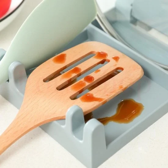 КУХНЕНСКА САМОСТОЯЩА ПОСТАВКА ЗА КАПАЦИ И ПРИБОРИ