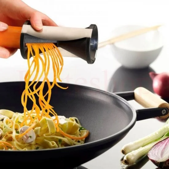 Уред за спираловидно рязане на всякакви продукти