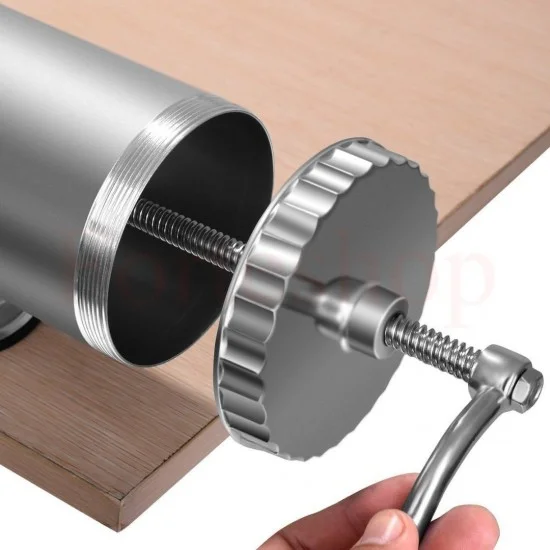 Уред за пълнене на наденици