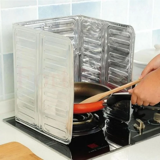 КУХНЕНСКИ ПРОТЕКТОР ЗА ГОТВЕНЕ