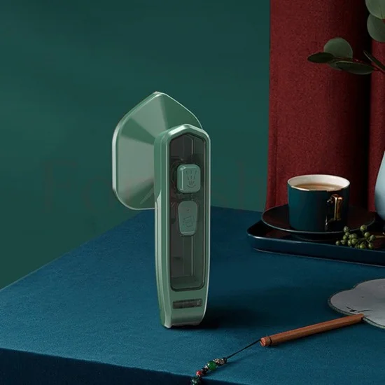 Мини електрическа ютия