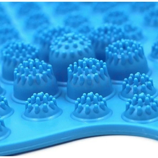 МАСАЖИРАЩА ПОДЛОЖКА ЗА КРАКА