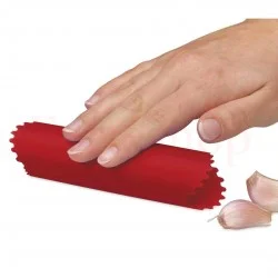 Силиконова туба за почистване на чесън