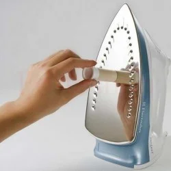 Стик за почистване на ютии