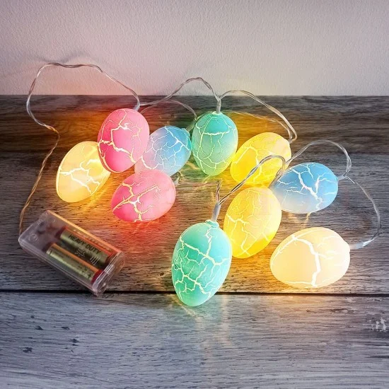 ГИРЛЯНД ОТ СВЕТЕЩИ ВЕЛИКДЕНСКИ ЯЙЦА