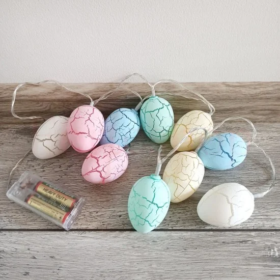 ГИРЛЯНД ОТ СВЕТЕЩИ ВЕЛИКДЕНСКИ ЯЙЦА