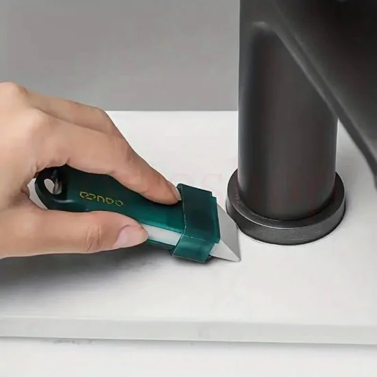 МНОГОФУНКЦИОНАЛНА ПОЧИСТВАЩА ГУМА ЗА КУХНЯ И БАНЯ