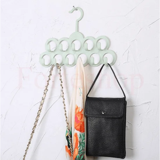 Мултифункционална закачалка