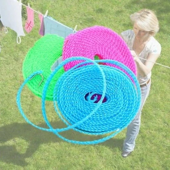 Въже за простиране на дрехи