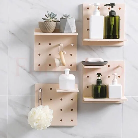 Пластмасова етажерка за стена