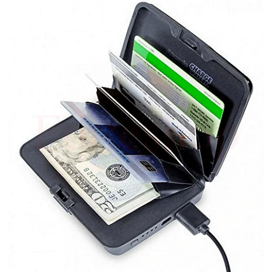 Портмоне и външа батерия за телефон