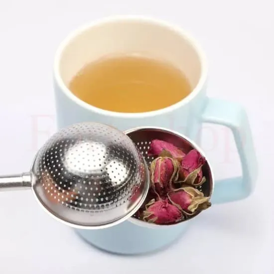 Иновативна цедка-шприц за чай