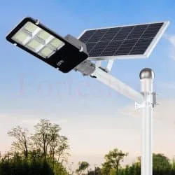 Соларна лампа с панел и стойка - 200W