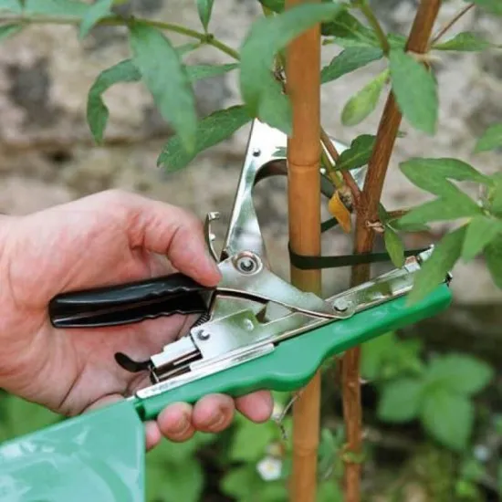 Комплект инструмент за връзване на растения и консумативи