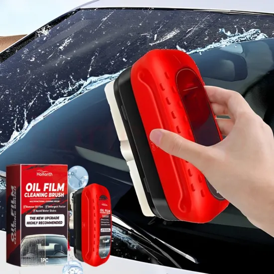 Четка за премахване на маслен филм от автомобилно стъкло – преди и след почистване